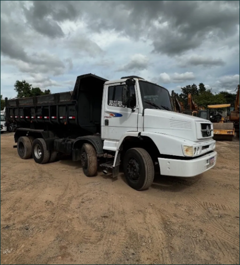 Caminhão Basculante/ Mercedes 1620